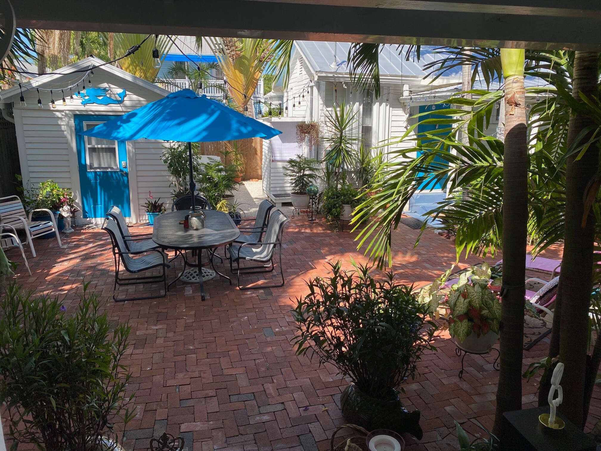 Rear gated courtyard - 1113 Grinnell St