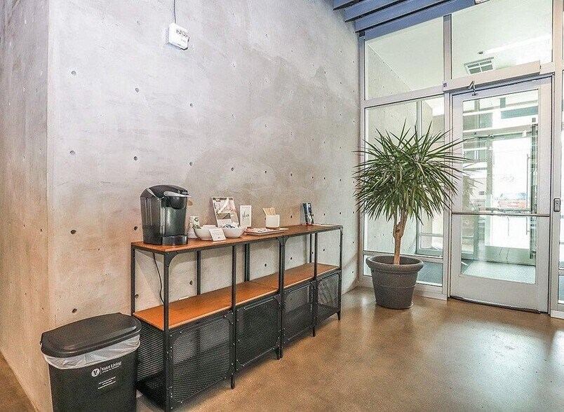 Building Photo - 3609 Wynkoop St