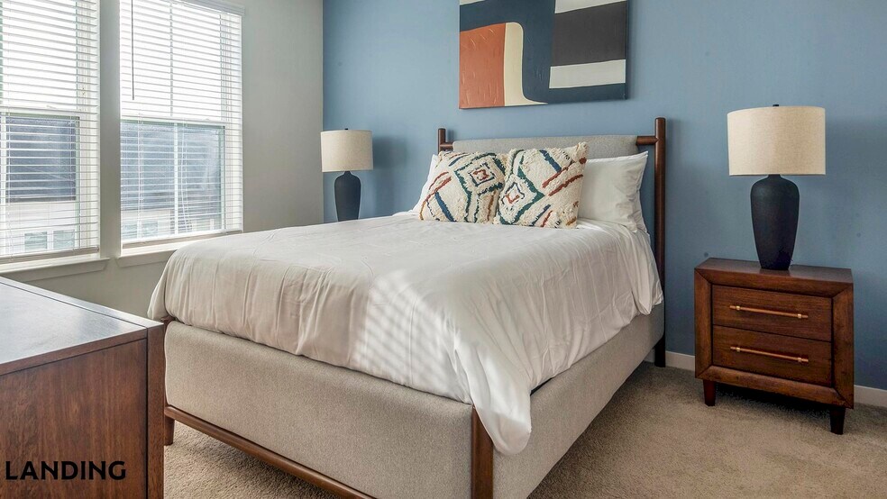 Building Photo - 4670 Merchants Park Cir