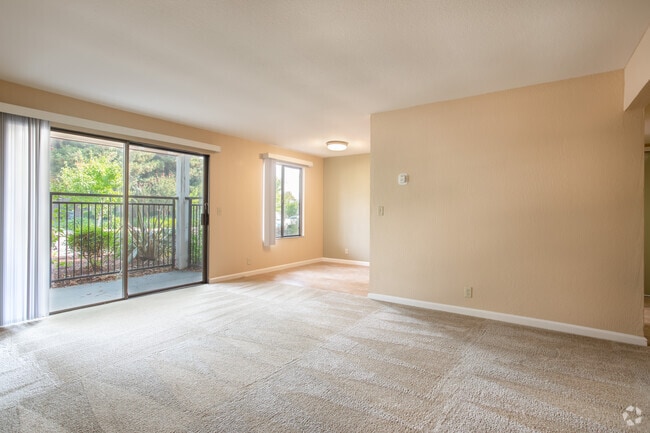 1BR, 1BA - 736SF - Bart Springs Apartments