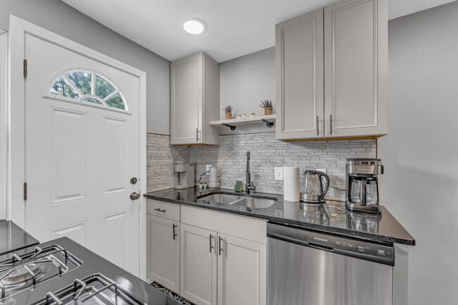 Building Photo - 4606 Roadoan Rd