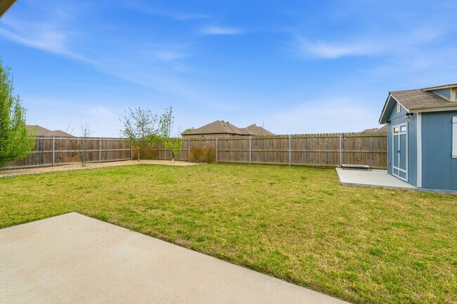 Building Photo - Mins from LRAFB with Solar panels
