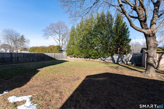 Building Photo - 37 Gaymoor Dr