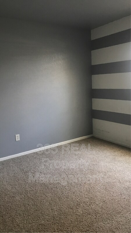 Building Photo - 3026 45th Ave