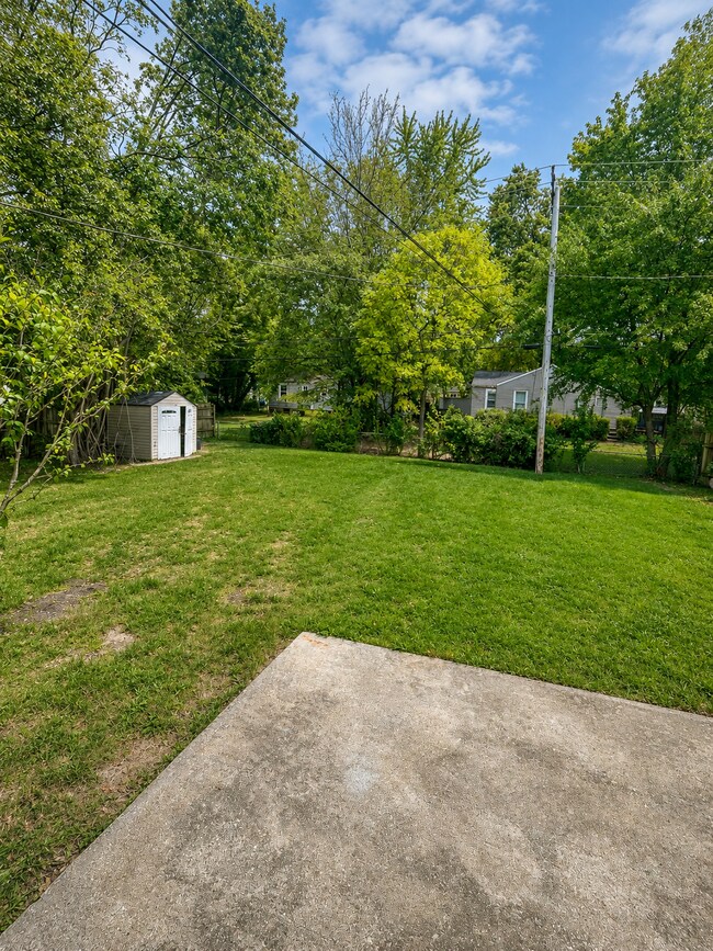 Building Photo - 5309 W 71st St