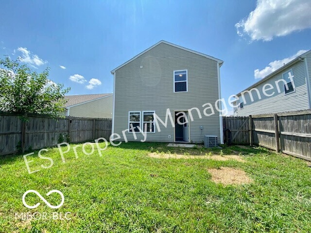 Building Photo - 10902 Glenayr Dr