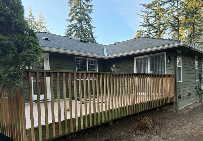 Building Photo - 4906 123rd St NE