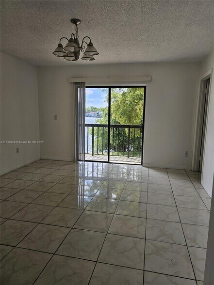Building Photo - 6685 W 26th Ct