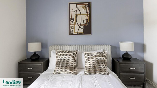 Building Photo - 6101 N Riverside Dr