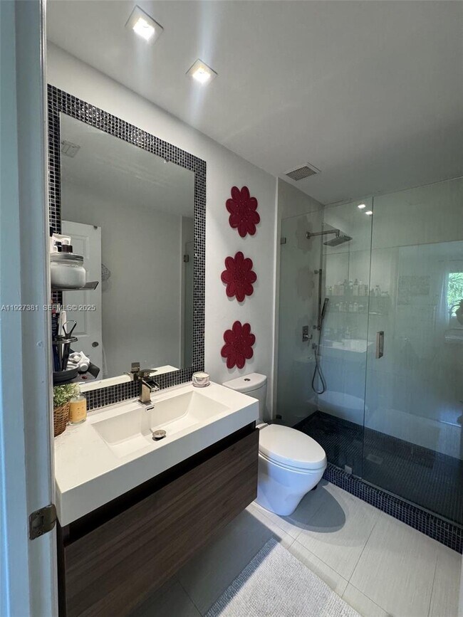 Building Photo - 10973 NW 53rd Ln