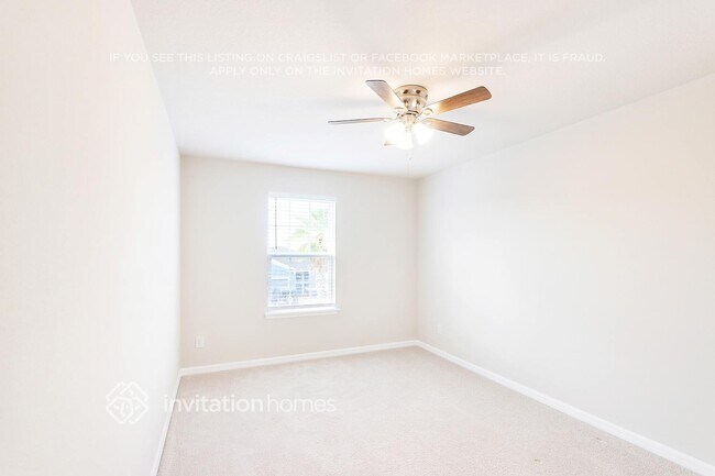 Building Photo - 12233 Blue Pacific Dr