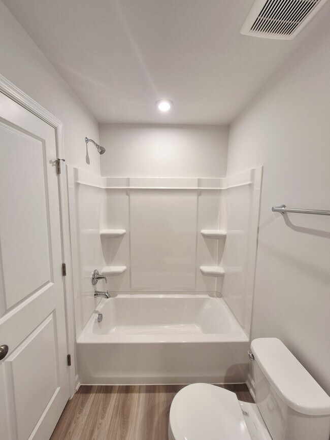 Building Photo - 50 Grayson Village Dr