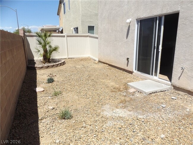 Building Photo - 6467 Karlsen Ct