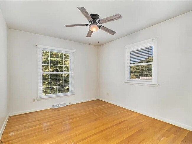 Building Photo - Earn Wealth While Leasing - Like a Homeowner - Lease to Own