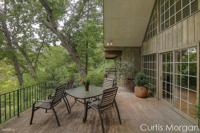 Building Photo - 3 br, 3.5 bath House - 201 Honey Creek Ave NE