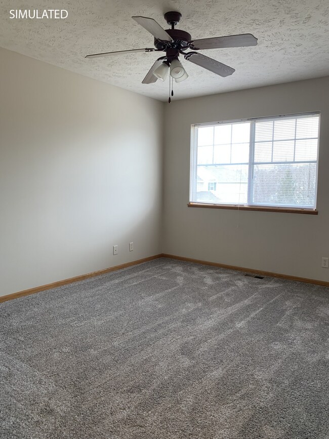 Building Photo - South Lincoln Townhouse
