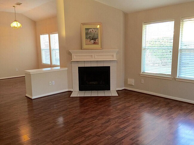 Building Photo - 7411 Orchard Hills Ln