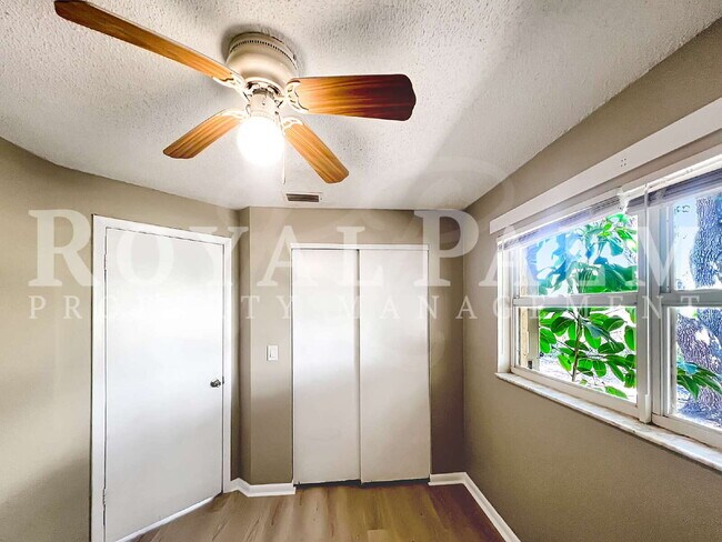 Building Photo - 1BR/1BA First Street Fort Myers! Freshly Renovated + Actually Affordable = $250 Off the 1st Month!