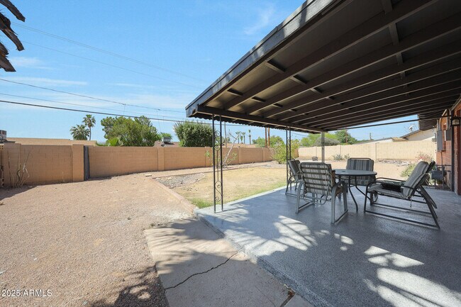 Building Photo - 8507 E Mariposa Dr