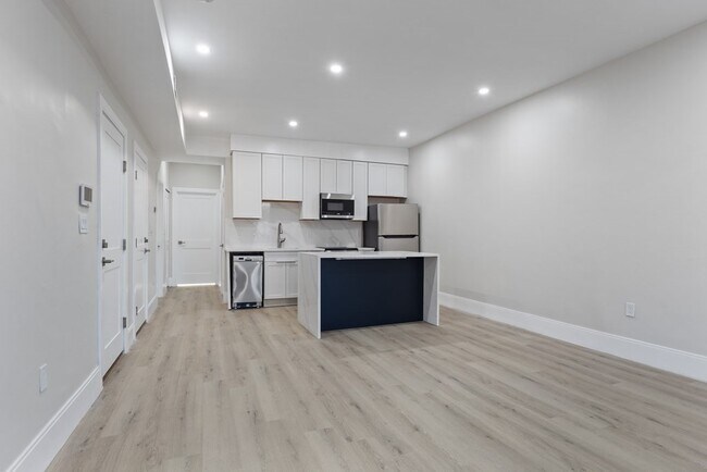 Building Photo - 279 Shawmut Ave