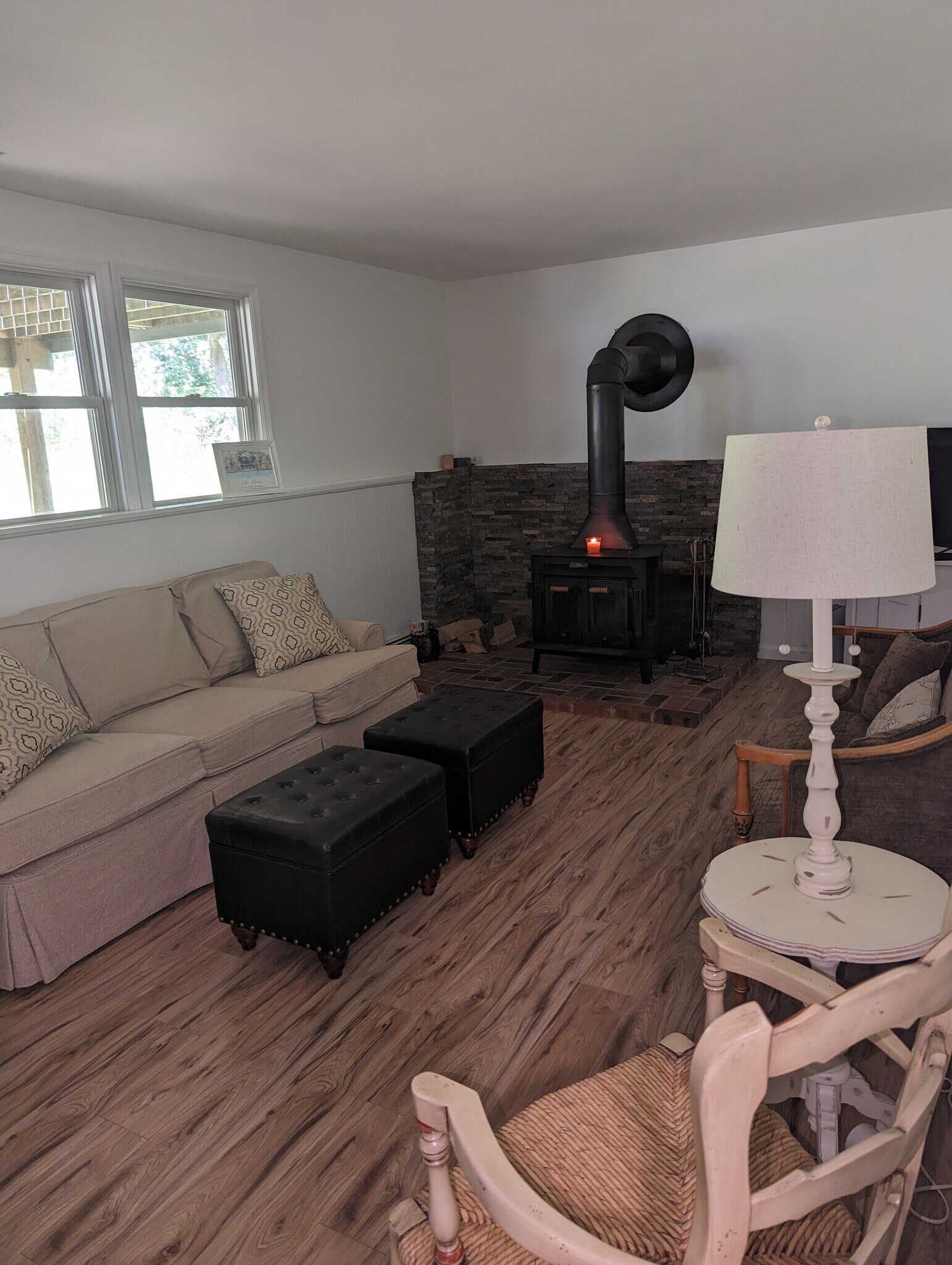 Ground floor family room 12 x 24 - 544 Drakestown Rd