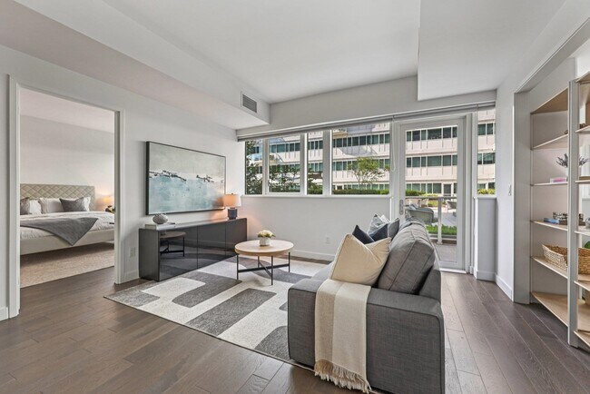 Building Photo - 800 Ave at Port Imperial Blvd