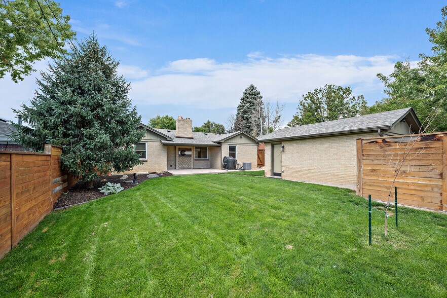Building Photo - 2636 Vrain St