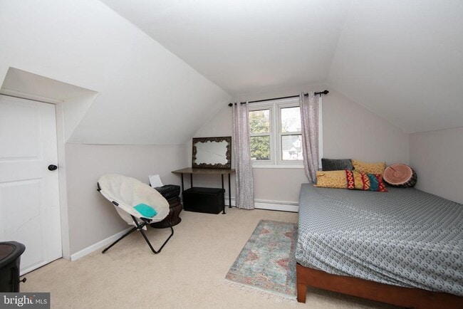 Building Photo - 521 5th Ave