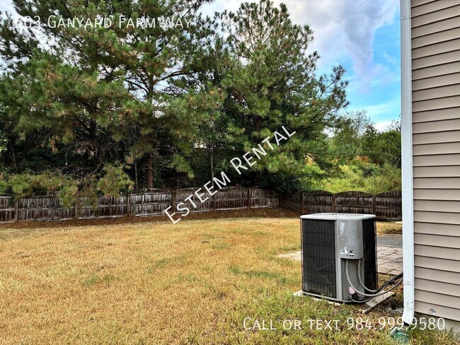 Building Photo - 603 Ganyard Farm Way