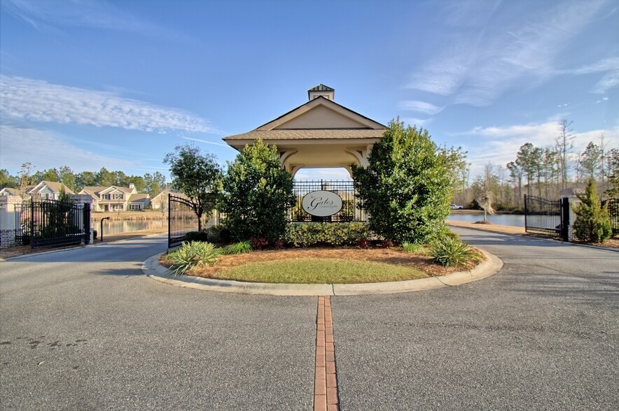 Building Photo - 5 Crossgate Ct