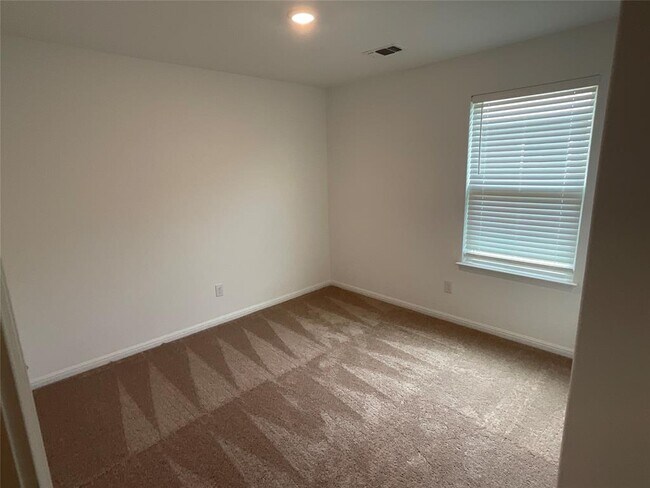 Building Photo - 17800 Speculator Ln
