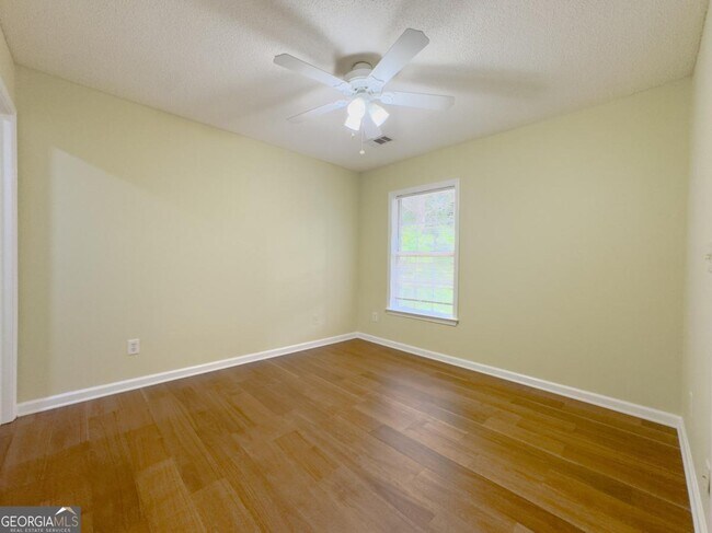 Building Photo - 3025 Oxwell Dr NW