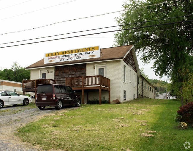 Lilly Apartments 708 Monroe St Princeton WV 24740 Apartment Finder