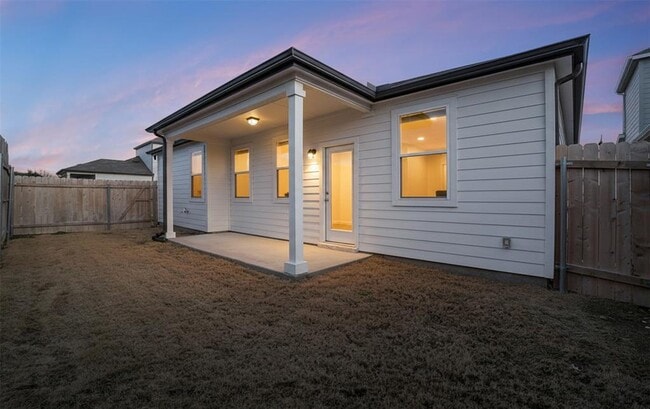 Building Photo - 17502 El Hidalgo Dr