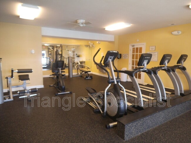 Building Photo - 210 Newberry Ln