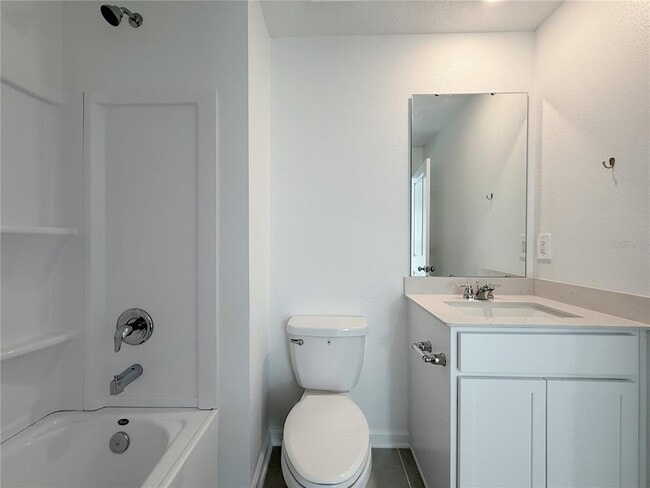 Building Photo - 2358 McKinley Dr