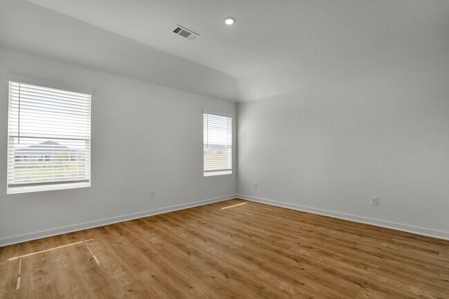 Building Photo - Brand-New 3 Bedroom Home in Prairie Grove! Move-in Ready!