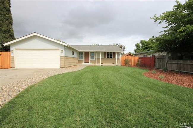 Building Photo - Updated Home with RV Parking