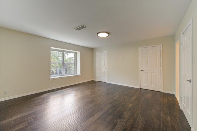Building Photo - 1289 Blalock Rd