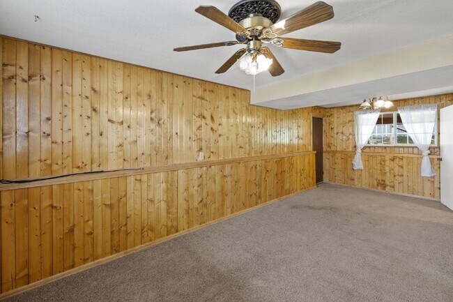 Building Photo - 4319 Millburn S