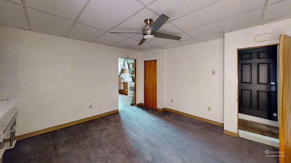 Bonus Living / Office (Downstairs Alternate) - 3417 Ward St