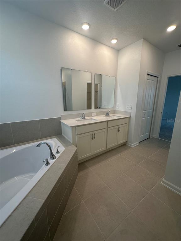 Building Photo - 2981 Good Vibes Wy