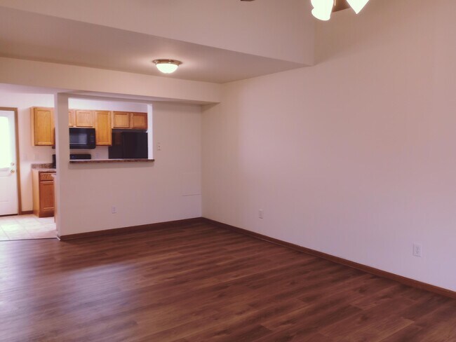 Building Photo - 5708 Canaveral Dr