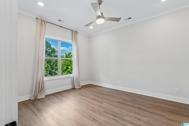 Building Photo - 47804780 Silas Ave