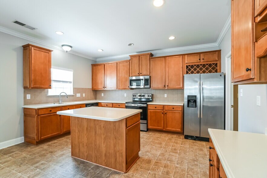 Building Photo - 4022 Linville Falls Ln