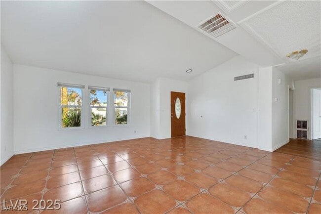 Building Photo - 4351 Satinwood Dr