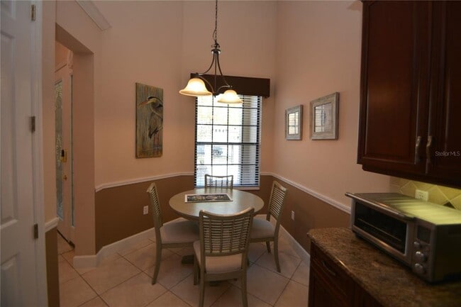 Building Photo - 706 Cobblestone Dr