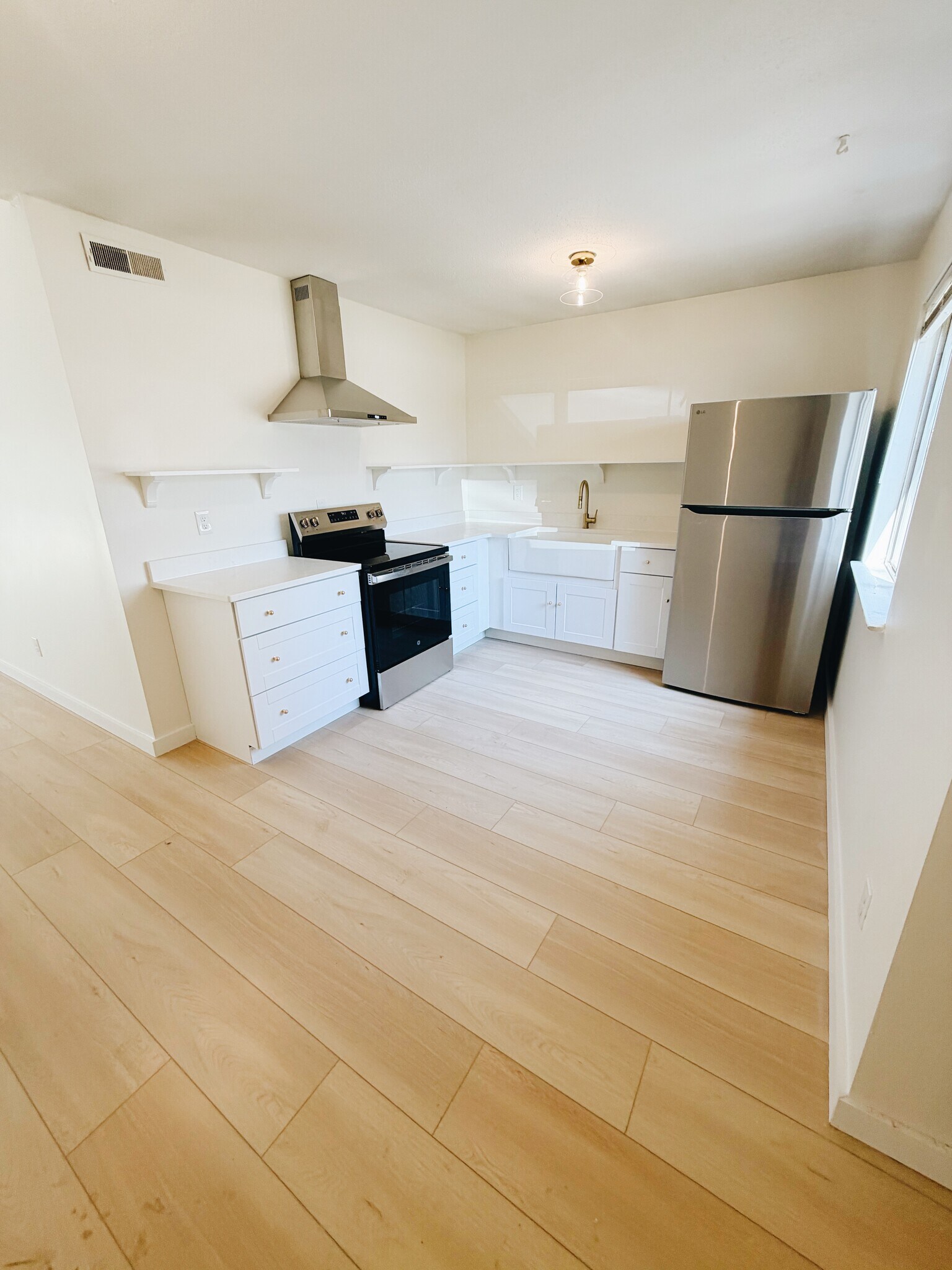 Building Photo - 105 Orgain Dr