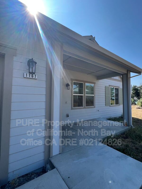 Building Photo - 1167 Mark West Springs Rd