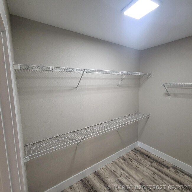 Building Photo - 6418 Emerald Dunes Dr